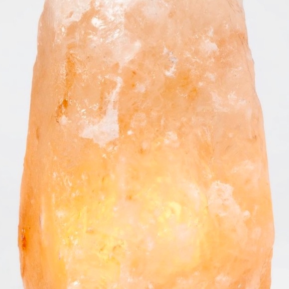 Himalayan Salt Lamp - Picture 8 of 10